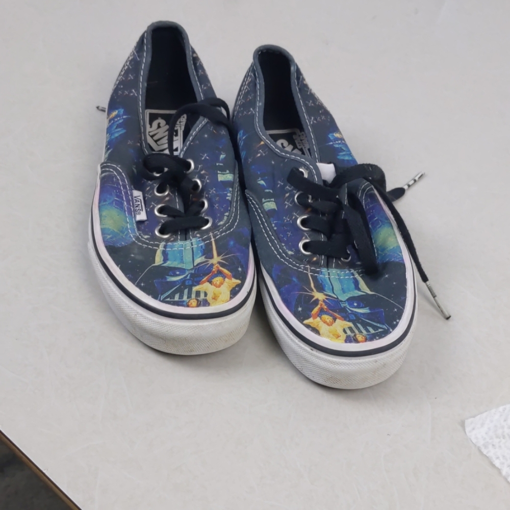 Rare Vans Star Wars Limeted Edition Women's